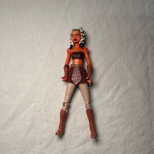 2008 Star Wars The Clone Wars Animated Hasbro Ahsoka Tano 3.75 Action Figure EUC